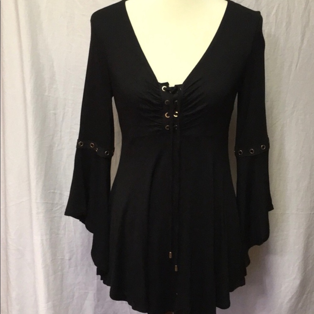 Venus Black Size Small
